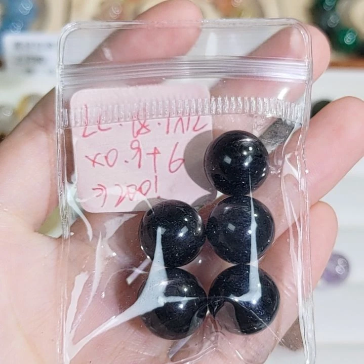 L****水晶未镶嵌珠宝半成品