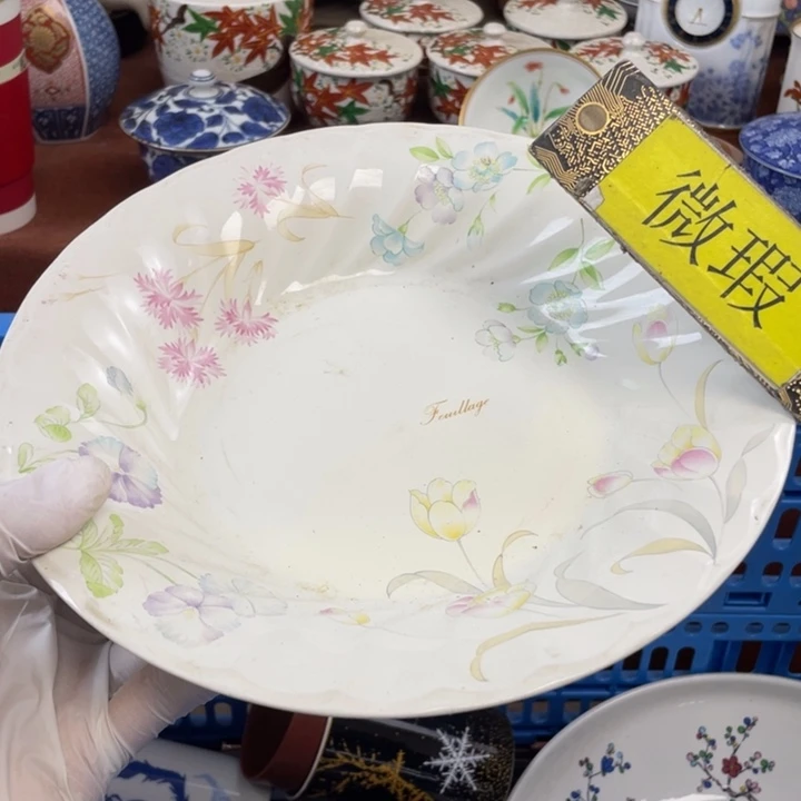 他家瓷器真美…开播了