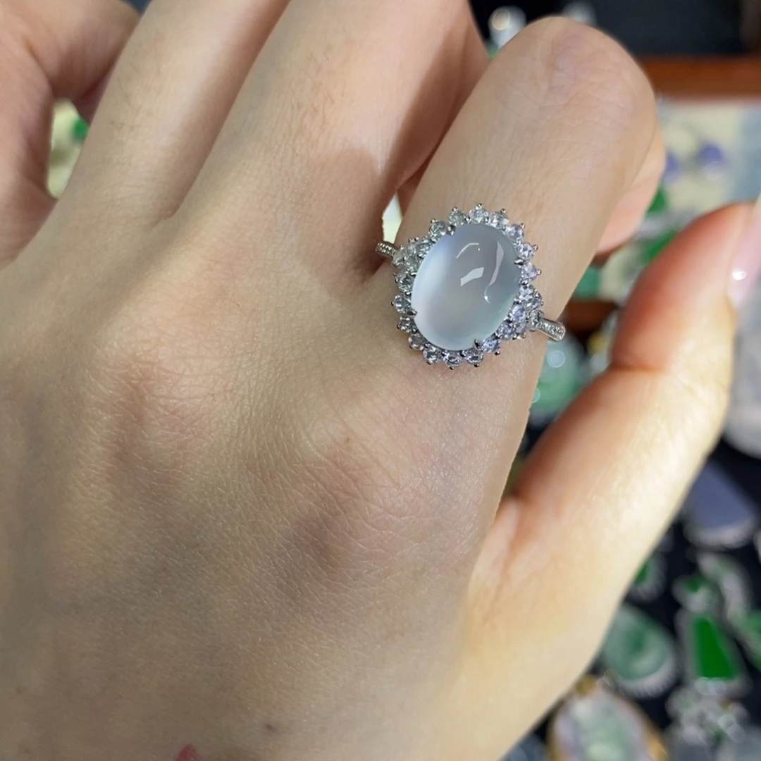 翡翠18K金镶嵌颈饰A货翡翠