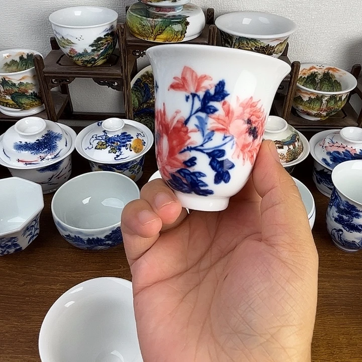 忠意堂釉下彩红牡丹