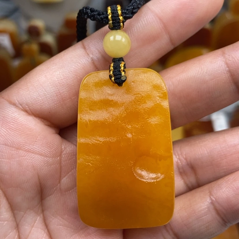【闪购商品】琥珀颈饰未镶嵌