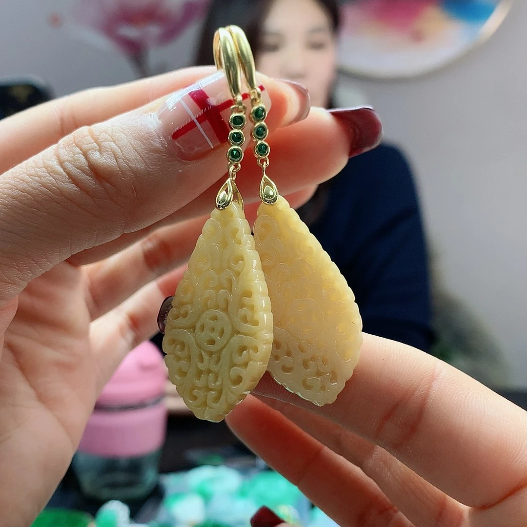 【闪购商品】翡翠耳饰未镶嵌，