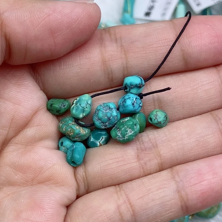 薄***糖南红玛瑙未镶嵌珠宝奇石