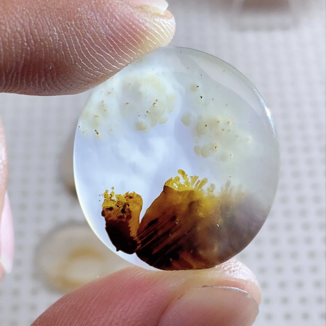 玛瑙/玉髓颈饰未镶嵌