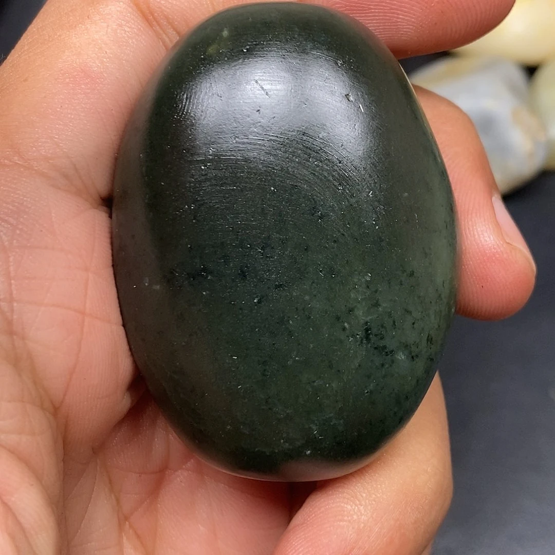 和田玉（糖玉）未镶嵌挂件