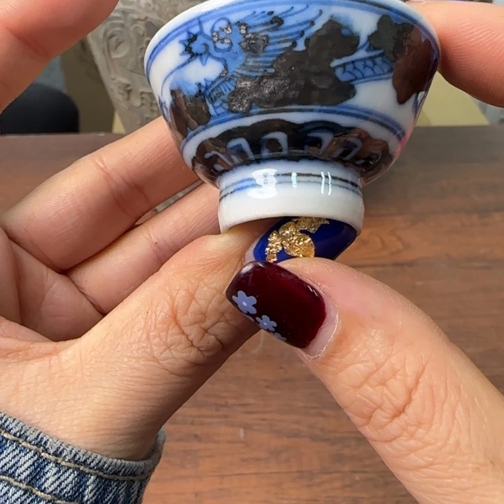 一个陶瓷物件哈哈哈哈