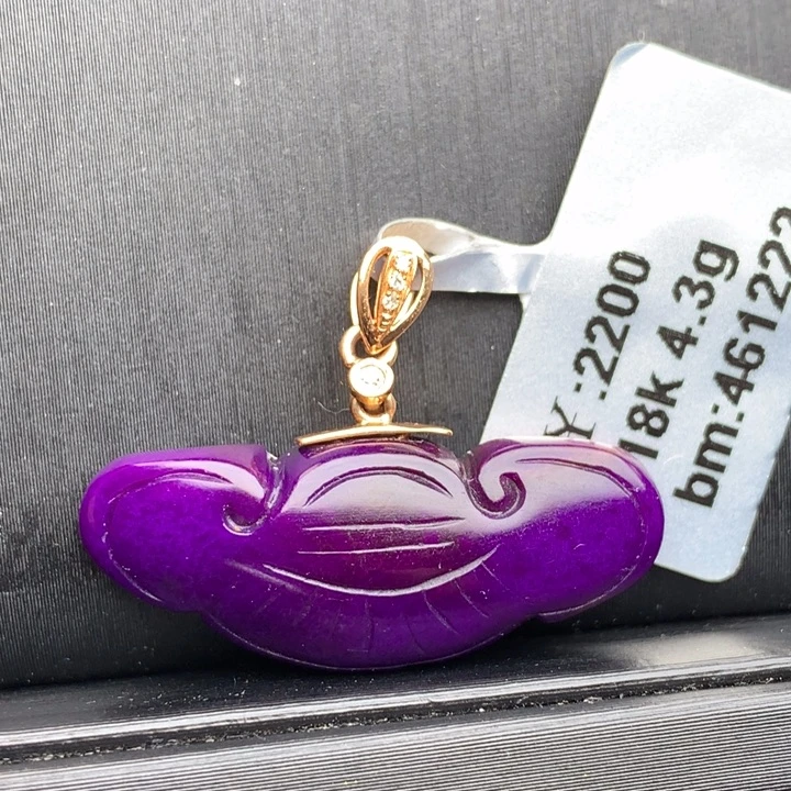 苏纪石（舒俱来）18K金镶嵌吊坠