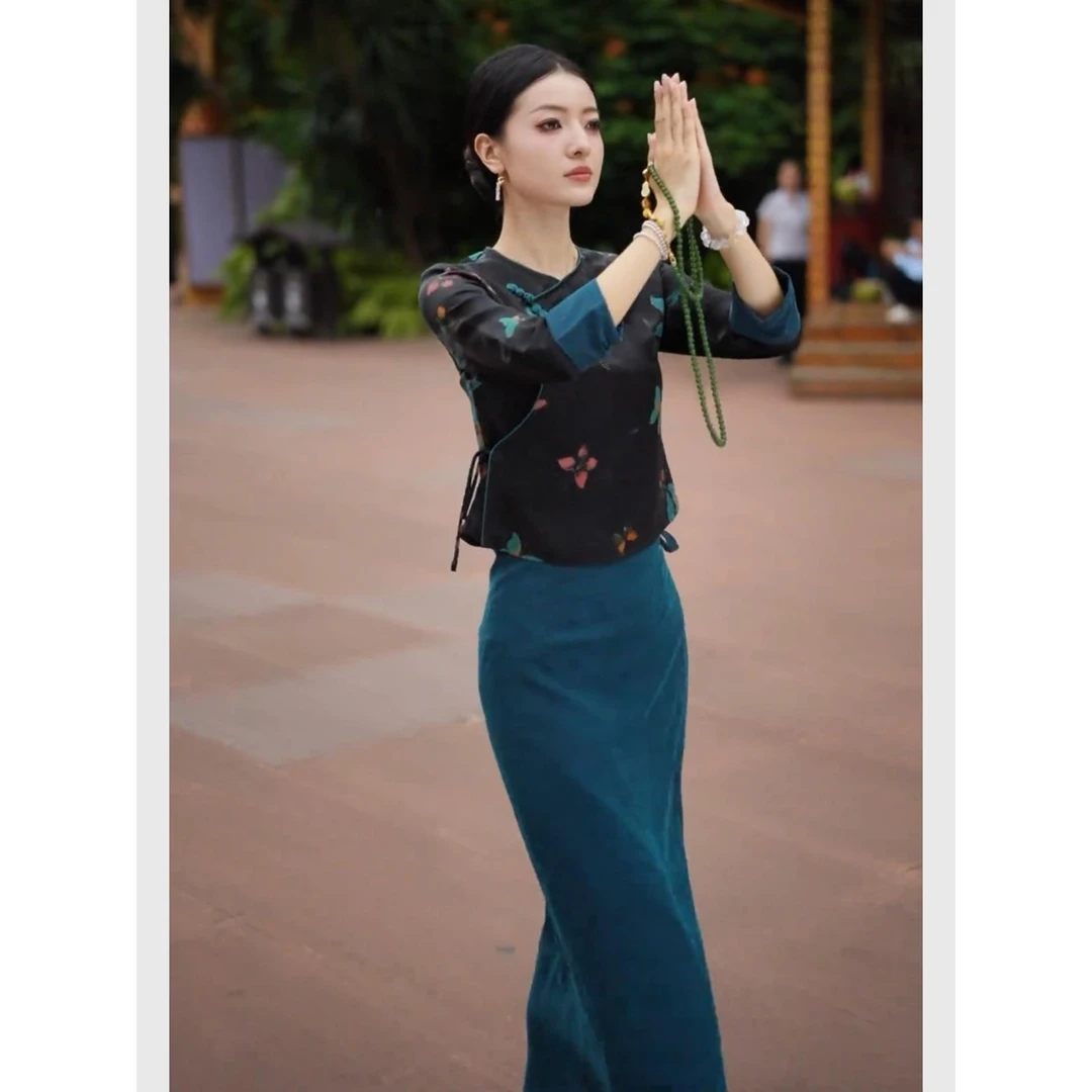 新中式国风黑色套装裙女装早秋季多巴胺清冷贵气感巨好看的两件套