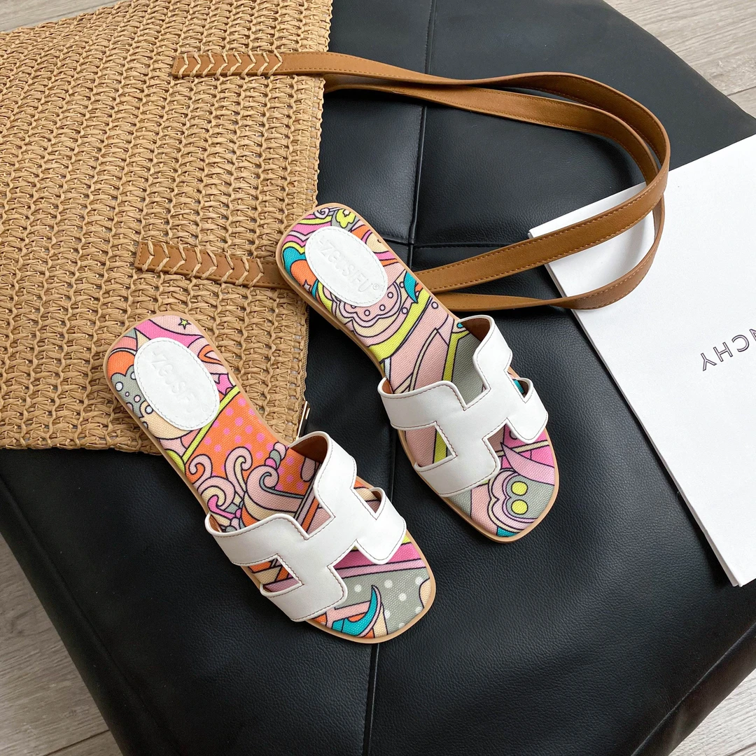 网红平底外穿方头2025休闲软底一字拖百搭时尚拖夏季防滑包头ins