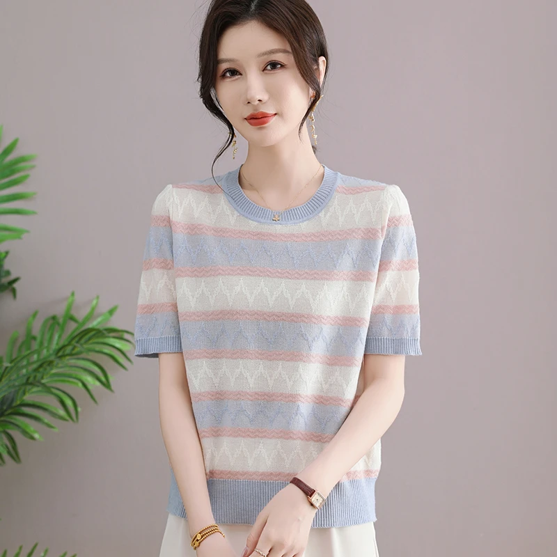 气质宽松型夏季薄款条纹中老年妈妈装女装半袖时尚女士打底衫显瘦