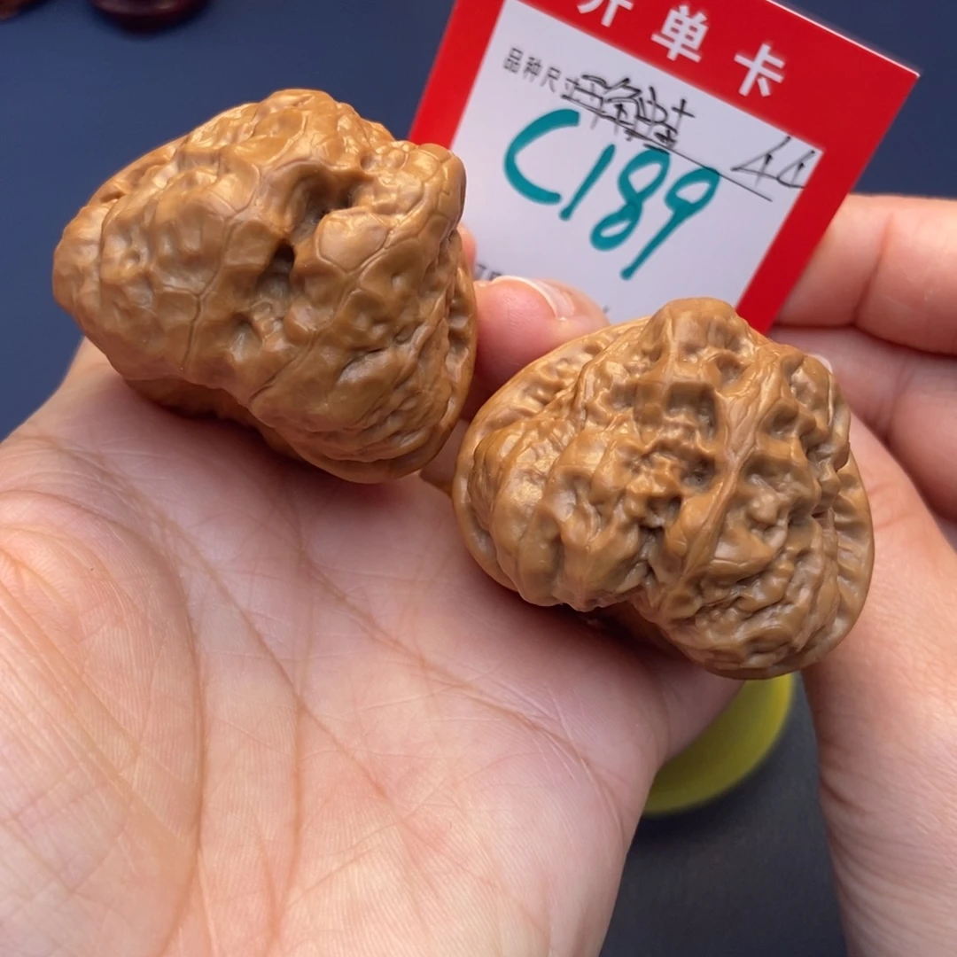 文玩核桃吊坠文玩核桃