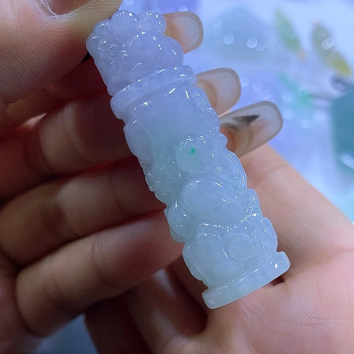 颈饰未镶嵌翡翠天然翡翠A货吊坠