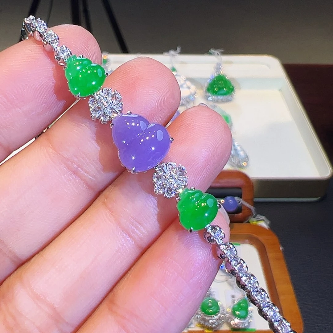 翡翠18K金镶嵌手链