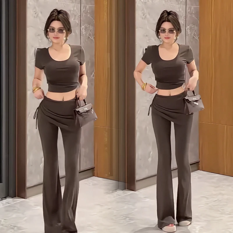 夏日穿搭一整套纯欲辣妹显瘦时尚套装修身上衣微喇叭裤子+屁帘