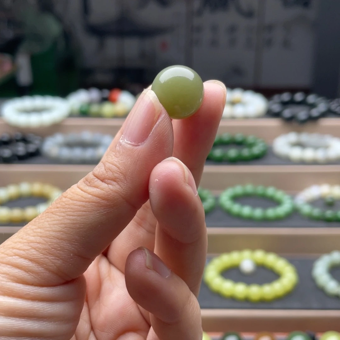 用***1手链未镶嵌和田玉14