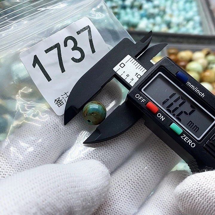 颈饰未镶嵌南红玛瑙