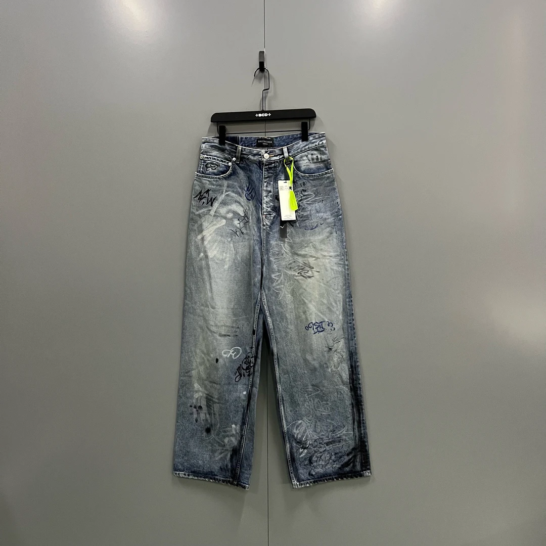 95新 Balenciaga/巴黎世家 涂鸦做旧牛仔裤 XS码/全新604870