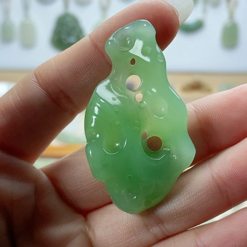 【闪购商品】颈饰未镶嵌和田玉