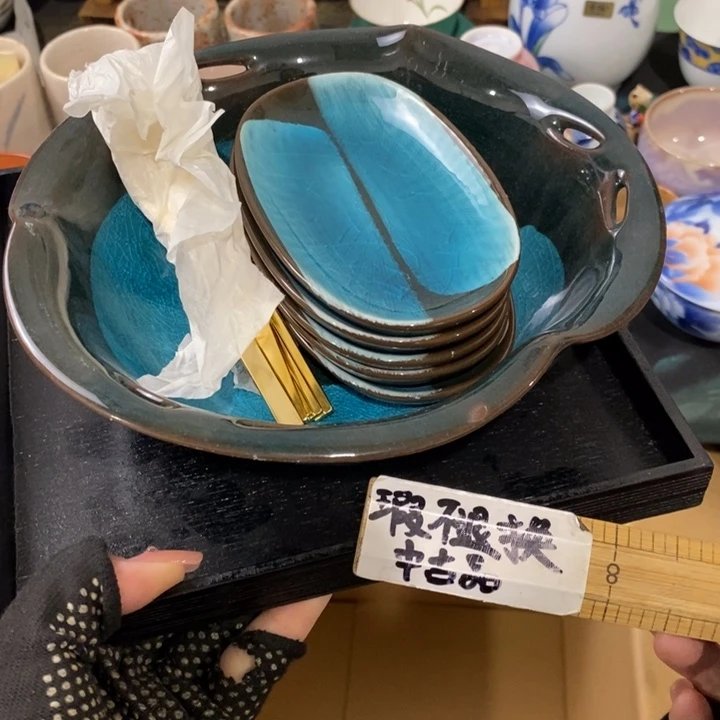 这就是一群不知道哈哈哈哈在