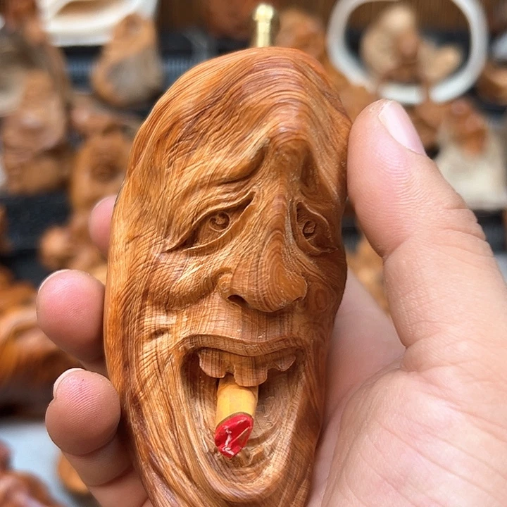 海***哥柏木手把件的设计和制作