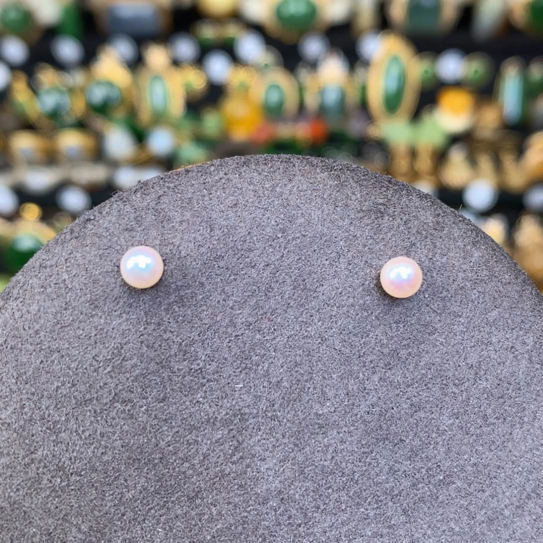 18K金镶嵌淡水珍珠耳饰