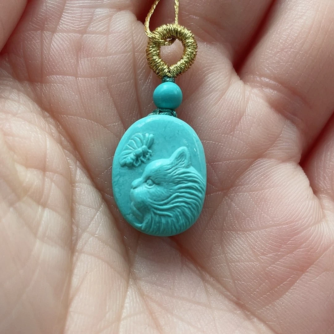 绿松石颈饰未镶嵌