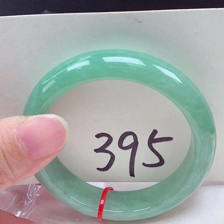 翡翠未镶嵌手镯翡翠