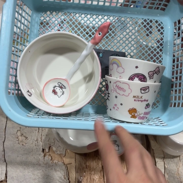 紫砂在干嘛呀亲爱呢