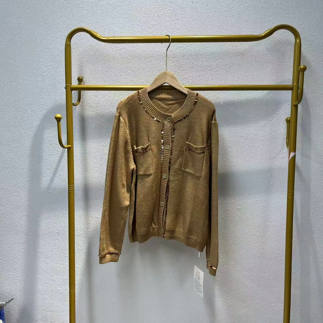 唯琳剪标   7仓F4-2-2112款   棕色圆领休闲长袖女