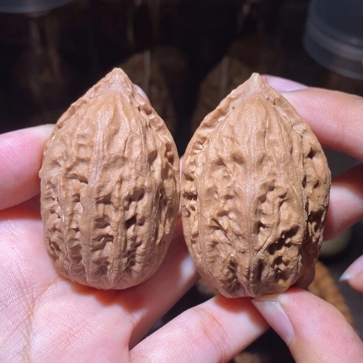 把件文玩核桃东北野生楸子小园242