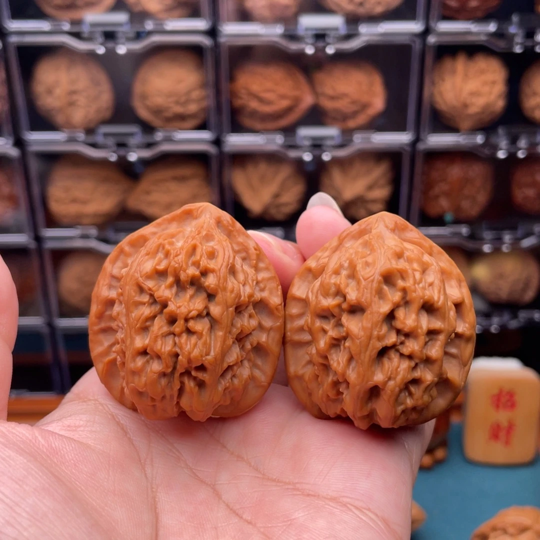 桃核吊坠40野生一代红莲