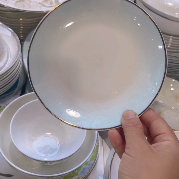 瓷片六寸吐骨碟十个微瑕