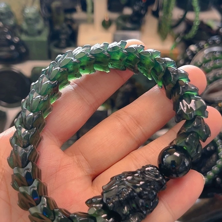 蛇纹石玉未镶嵌泰山玉