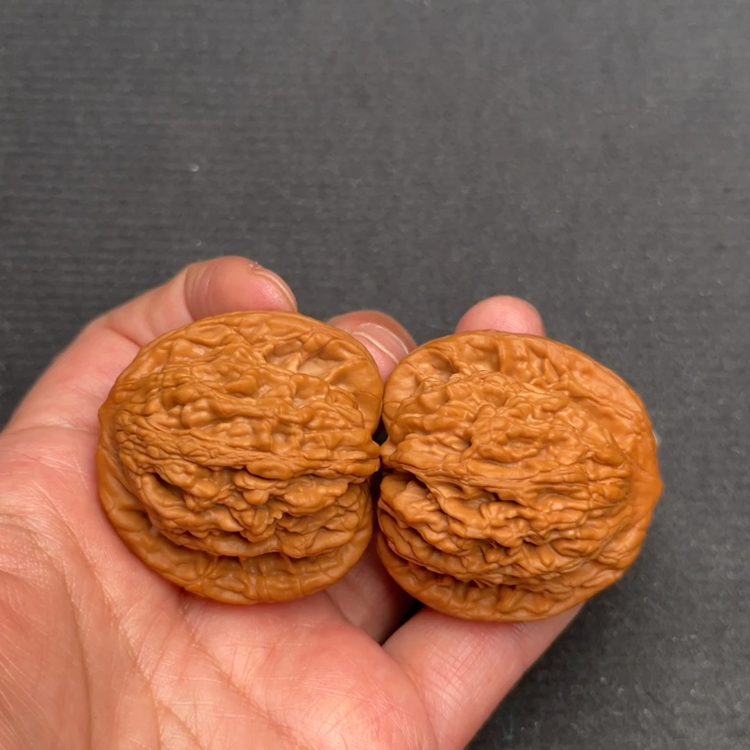 把件桃核42×39全品粗筋虎头CN0518