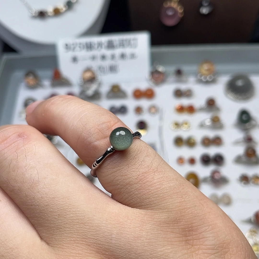 水晶银S925镶嵌戒指6.6mm绿幽灵