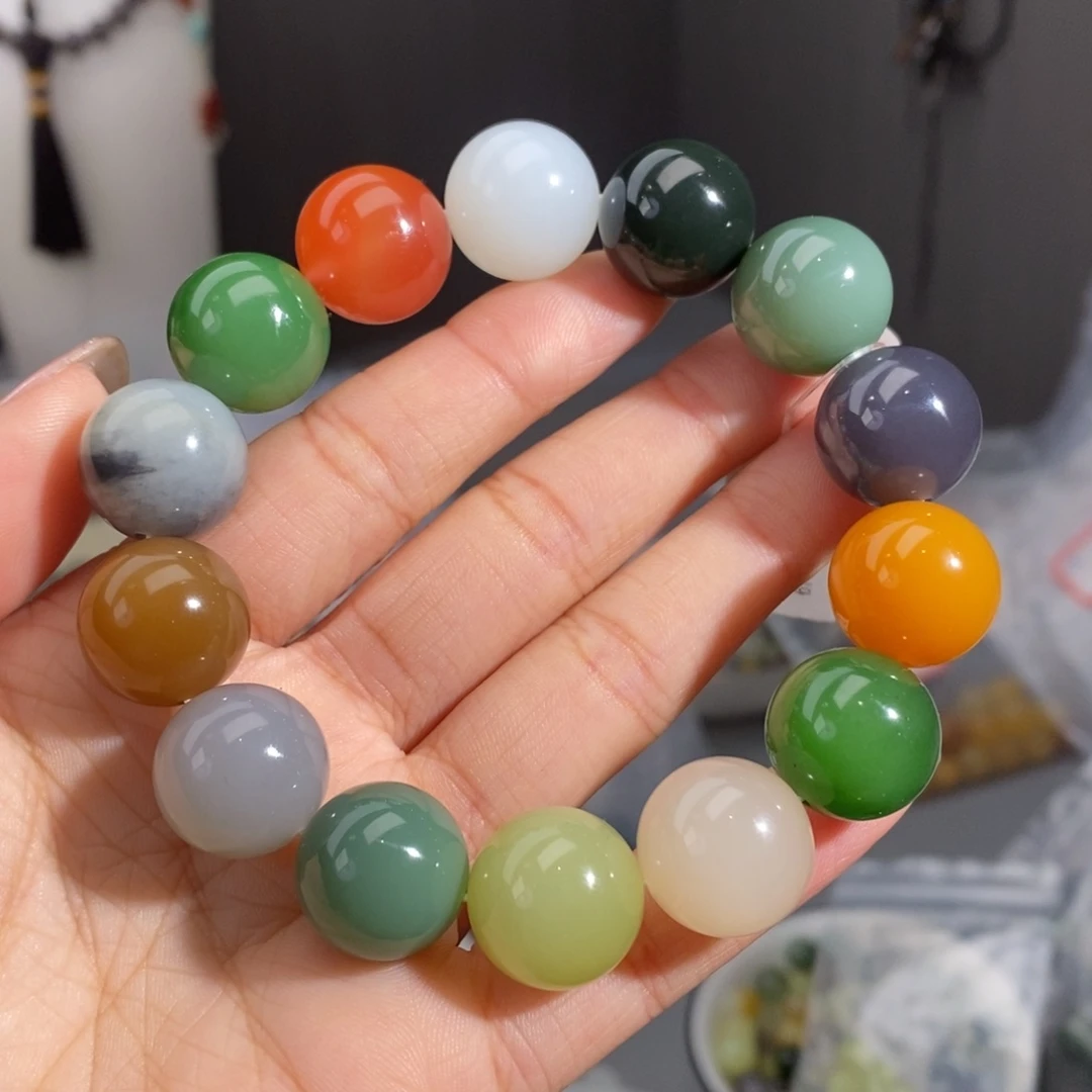 和田玉未镶嵌手串