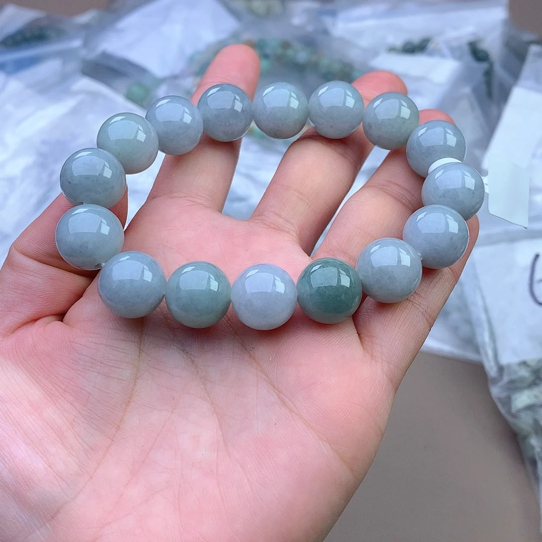 未镶嵌手串定制翡翠