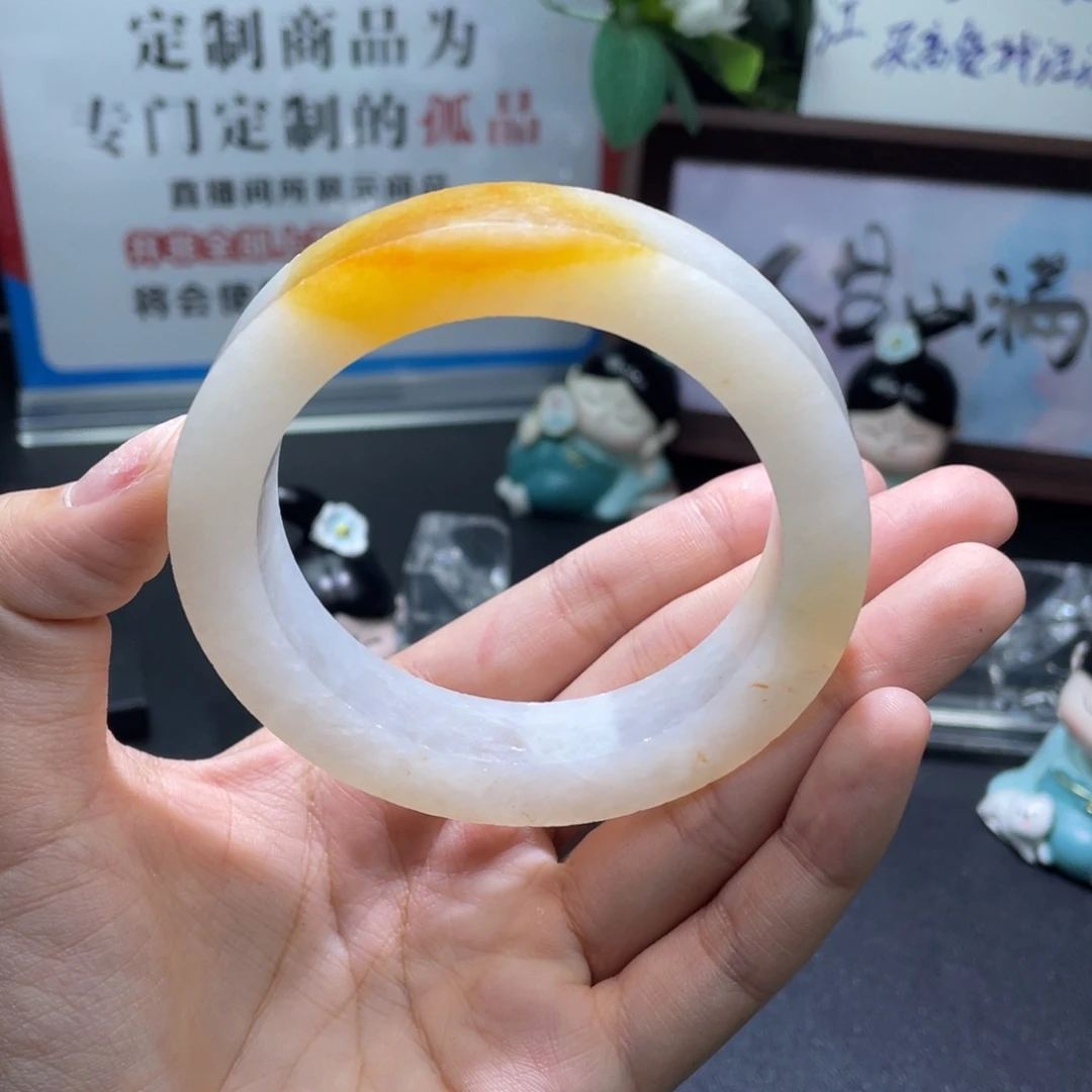 定制翡翠未镶嵌定金链接