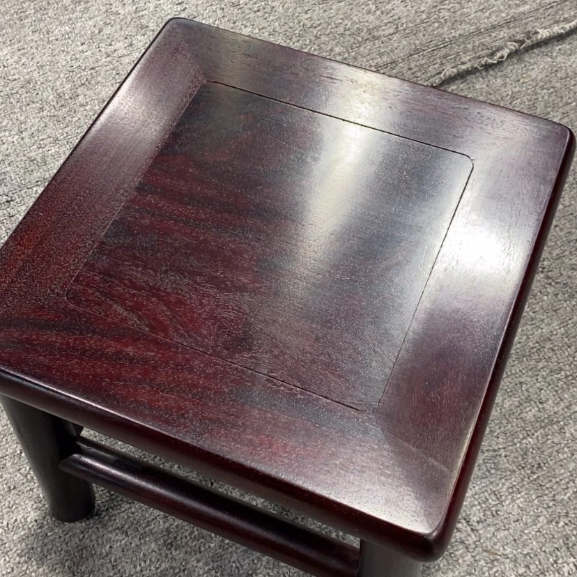 【闪购商品】乔*宝28方凳