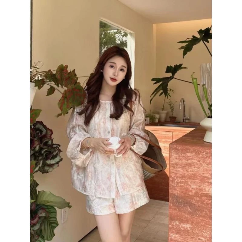 薄款印花碎花长袖衬衫短裤套装2025夏季新款防晒时尚两件套