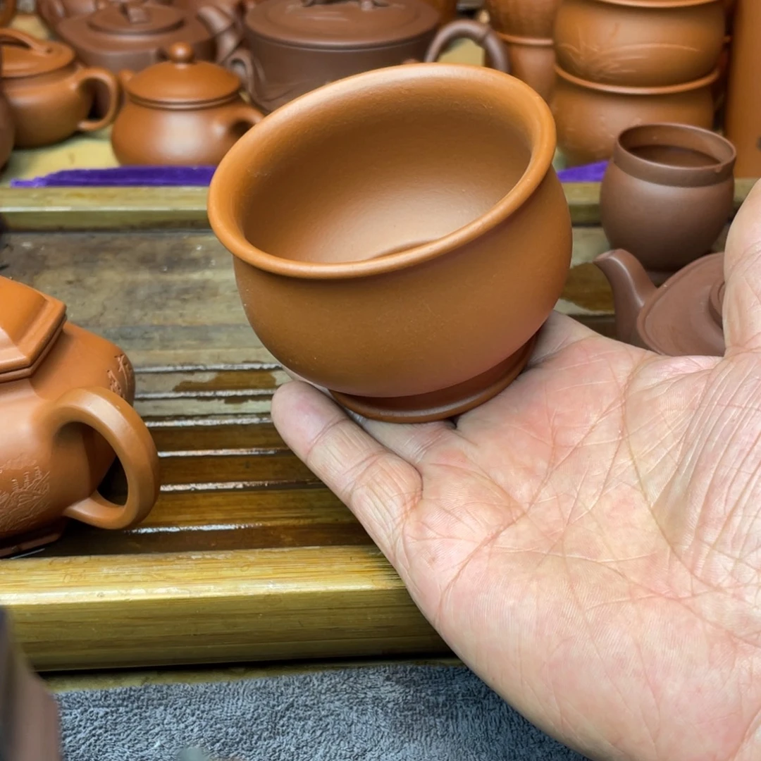 紫砂茶壶放漏主人杯