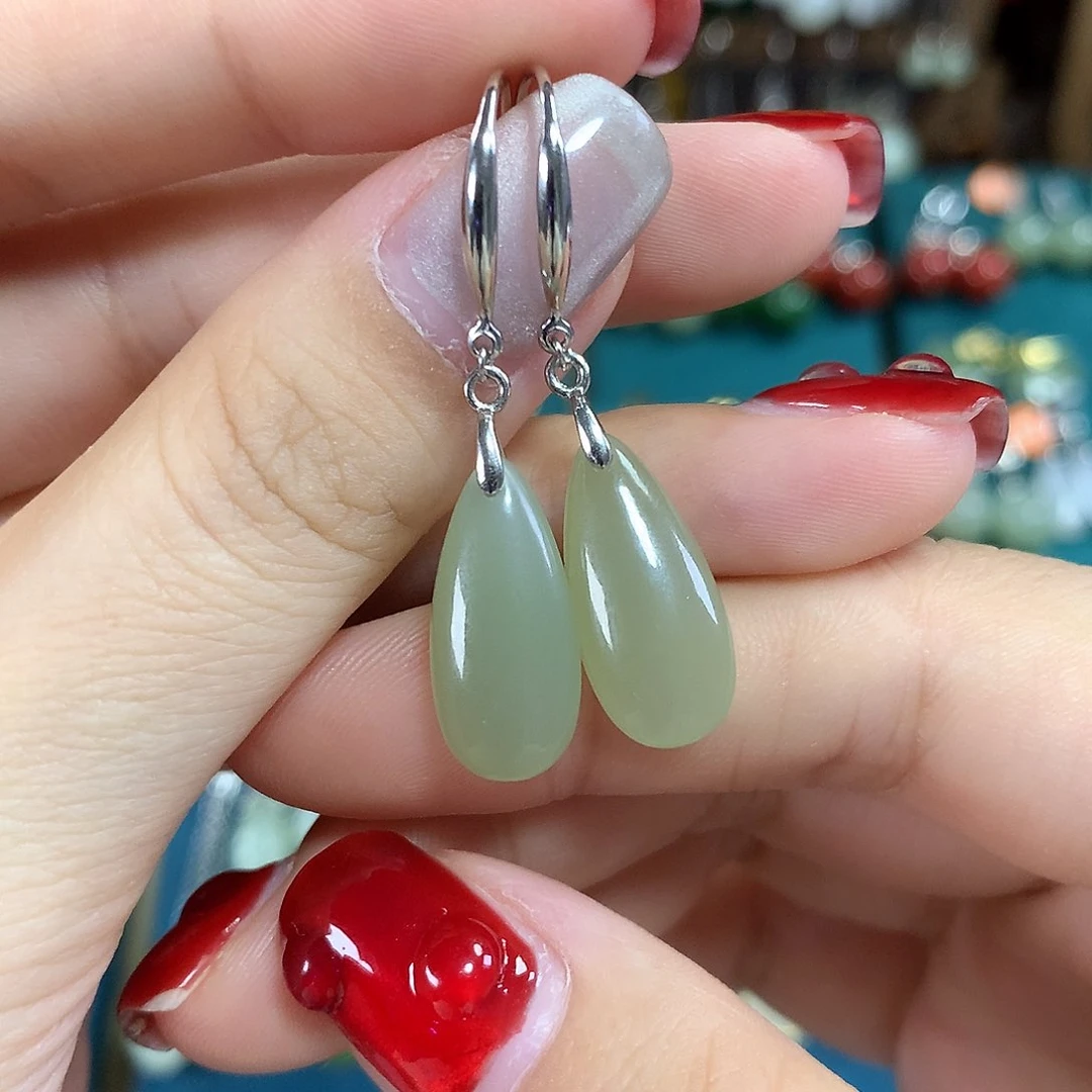 和田玉银S925镶嵌耳饰水滴