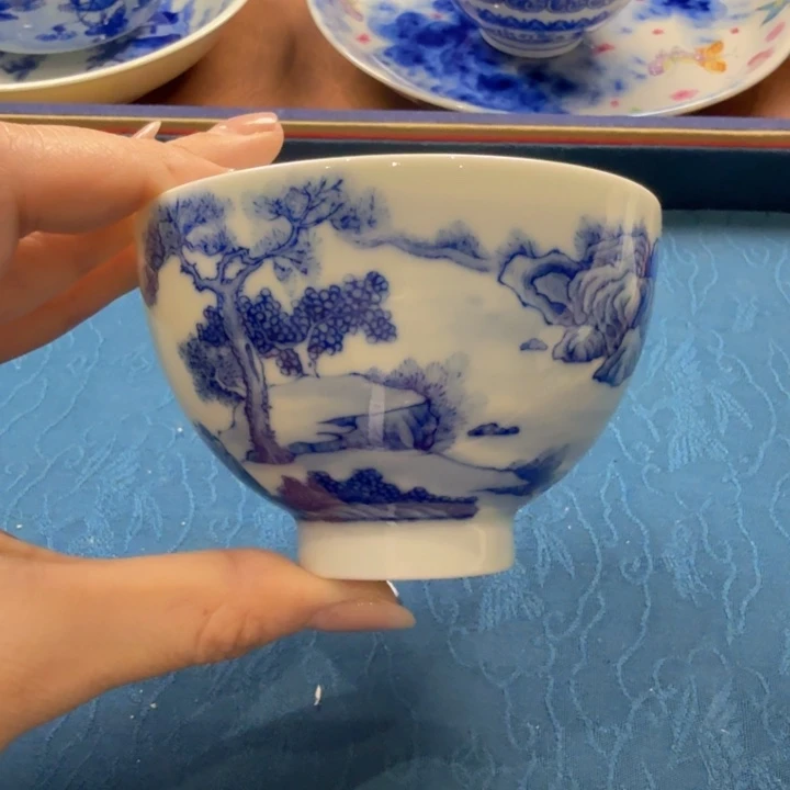 景德镇陶瓷品茶杯