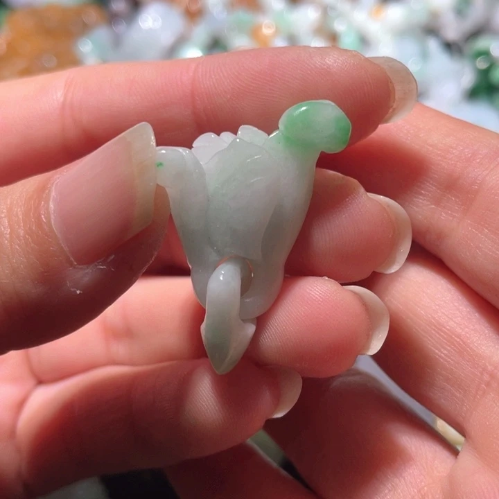 【闪购商品】翡翠颈饰未镶嵌天然翡翠