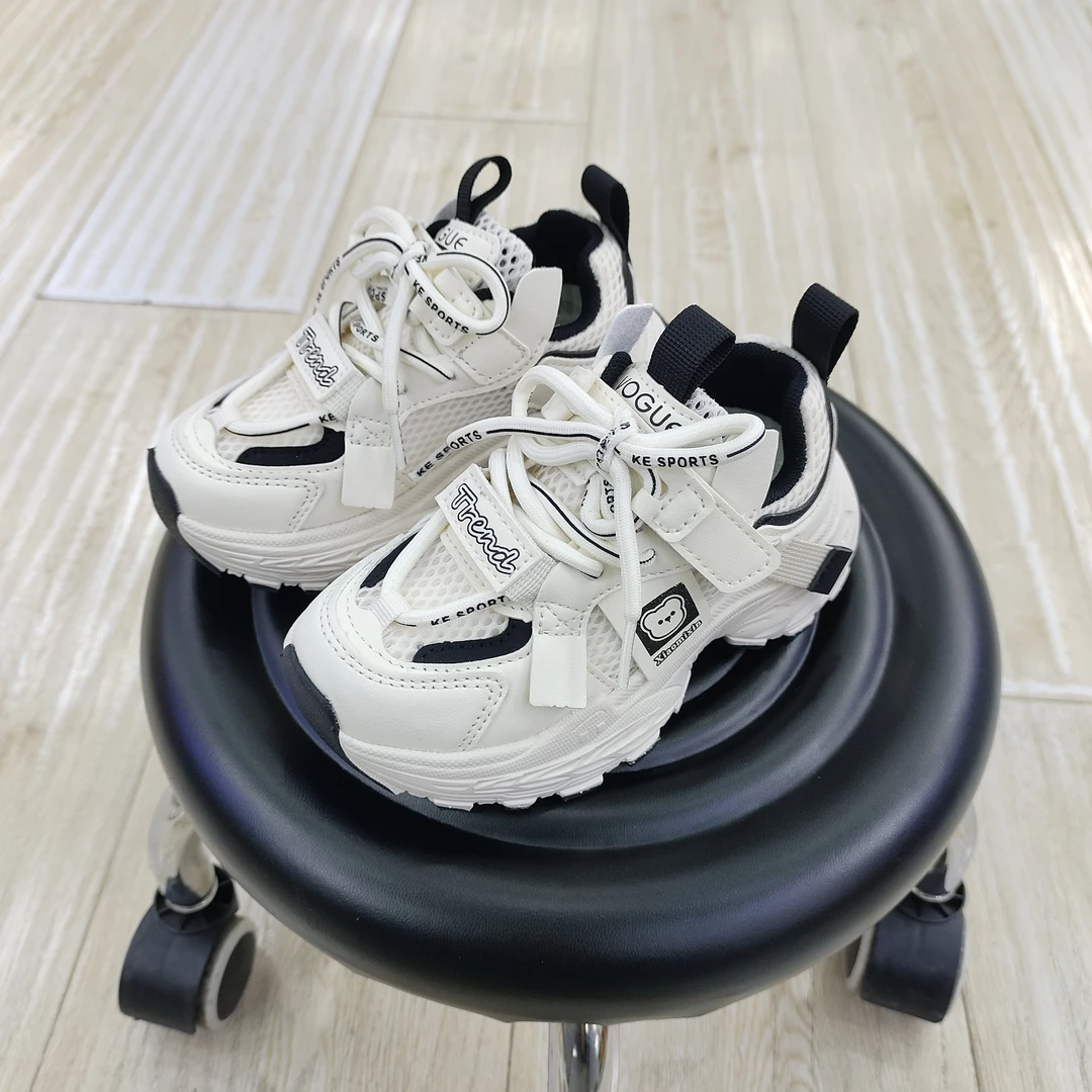 春夏季透网男女宝轻便防滑耐磨魔术贴穿脱老爹鞋运动鞋