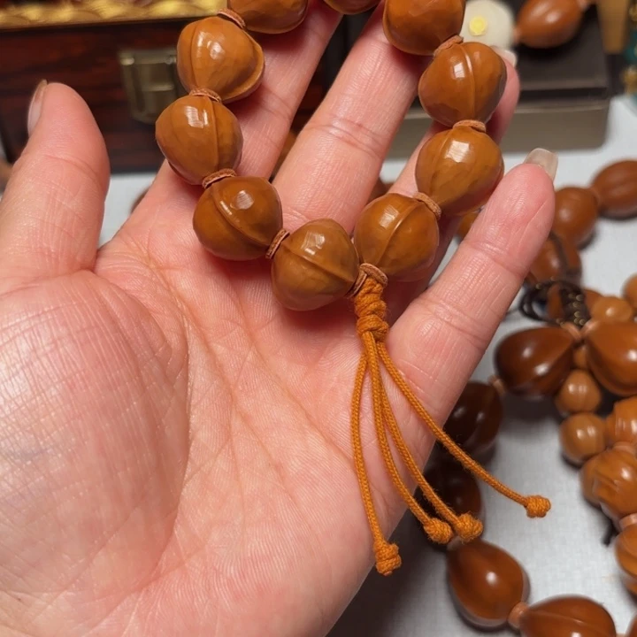 手串/手链橄榄核鲨鱼背手捻