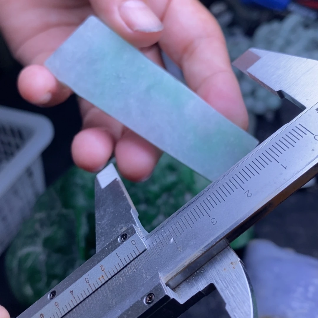 未镶嵌定制翡翠