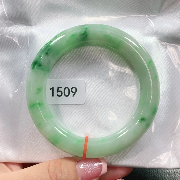 翡翠手镯未镶嵌天然翡翠手镯5503
