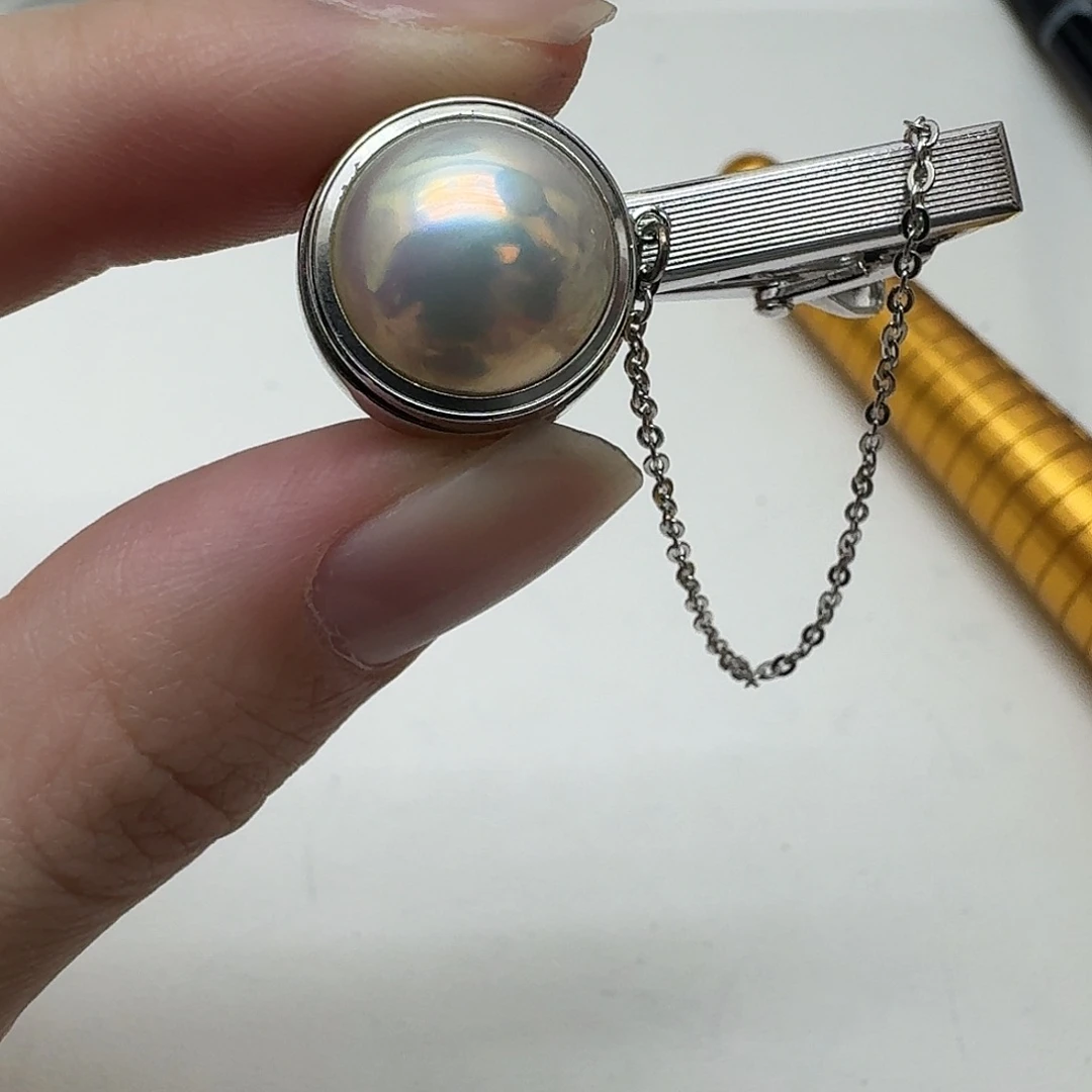 未镶嵌拼合珍珠（马贝珠）胸针