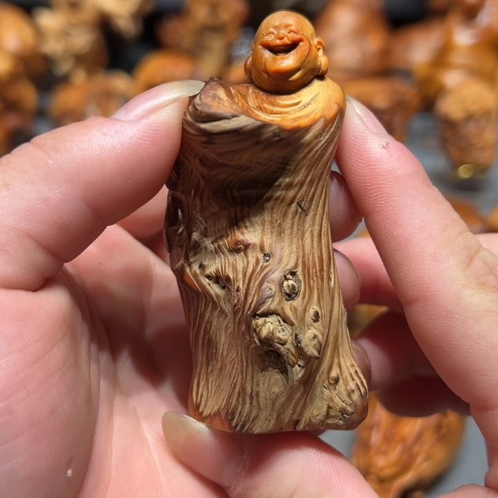 柏木（崖柏）点点关注